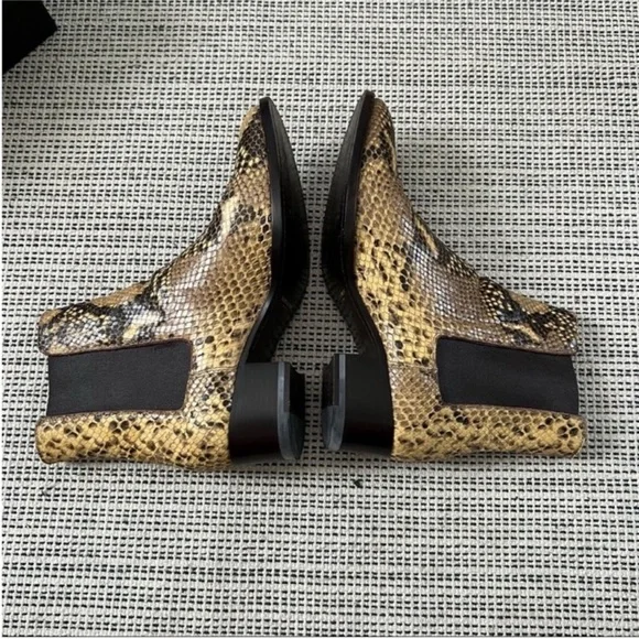SAINT LAURENT Wyatt Python Snake Embossed Chelsea Boots Size
36.5 Tan Brown - Picture 8 of 13